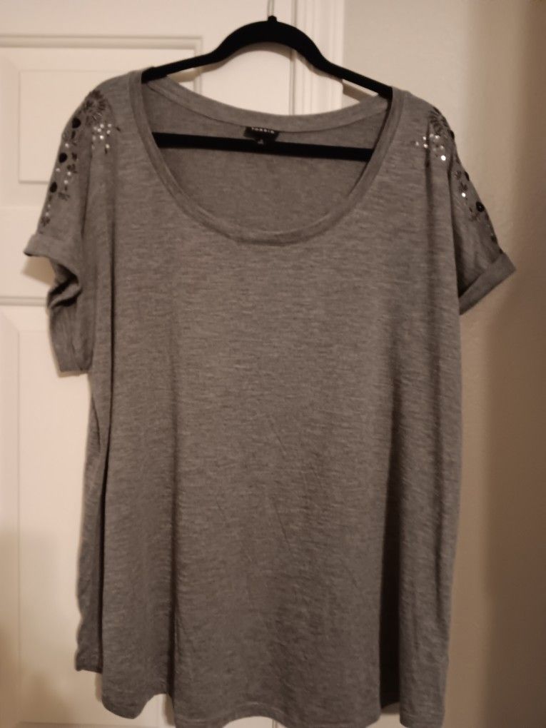 Torrid Shirt Size 3
