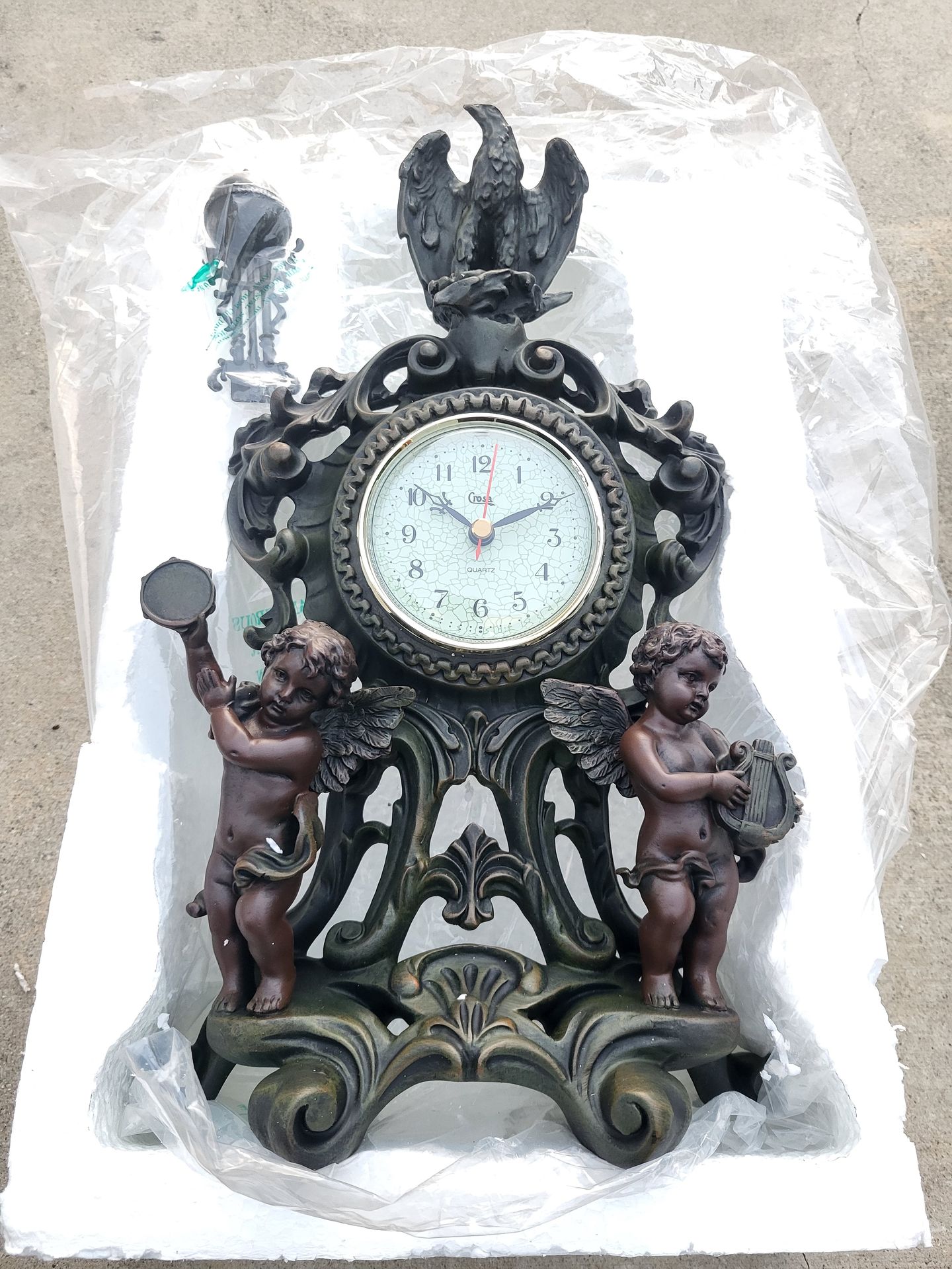 Crosa Vintage Cherub Angeles & Eagle Quartz : Mantes Statue Clock