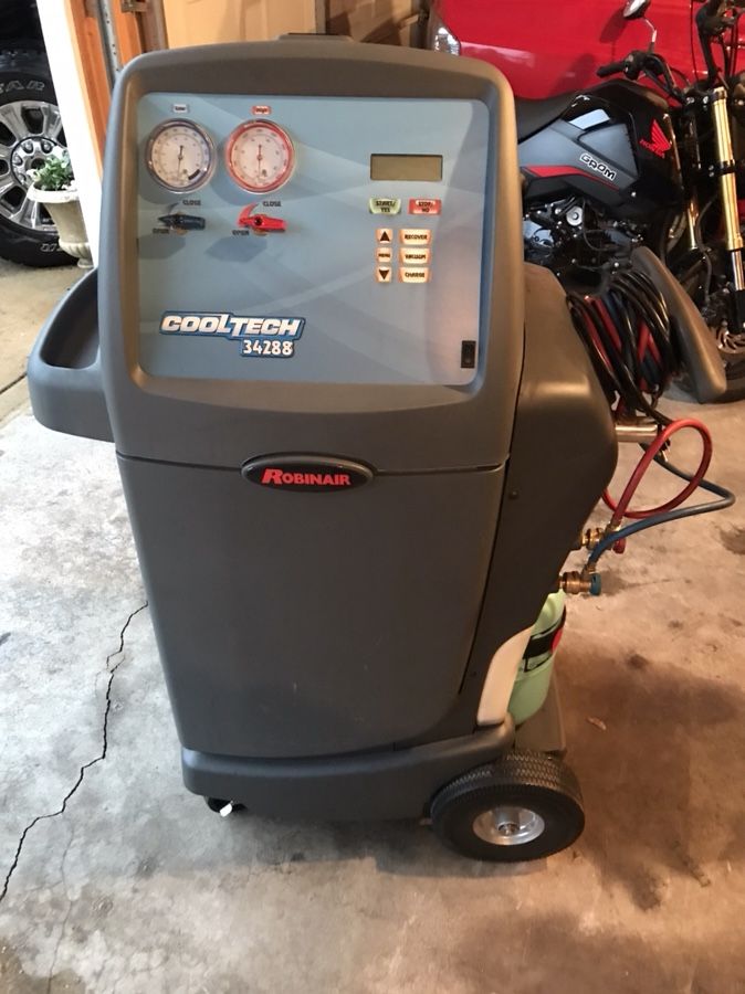 Robinair Cooltech 34288 R134a A/C machine