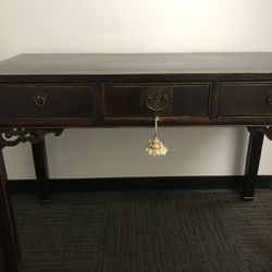 Qing dynasty - black lacquer juwood desk 