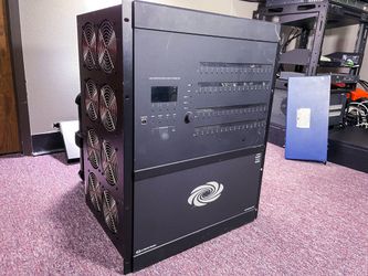 Crestron 32x32 DigitalMedia Switcher with Redundant Power Supplies 