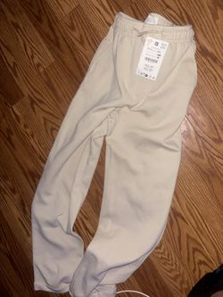ZARA Nordstrom sweats girls or boys 13-14 years old
