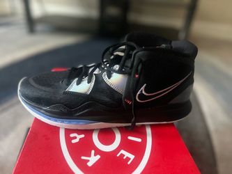 Kyrie Infinity sneakers