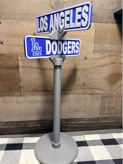 LA dodgers street sign