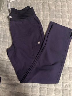 FIGS SCRUBS