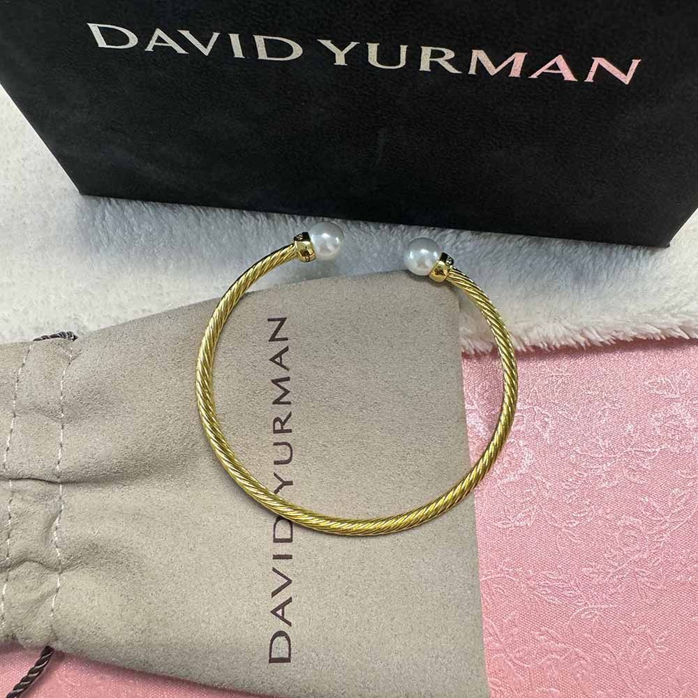 David Yurman 18k Yellow Gold Pearl Open Bracelet