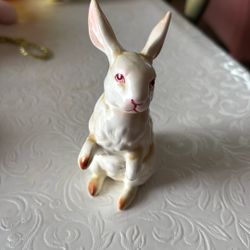 Vintage Hand Painted Lefton Bunny