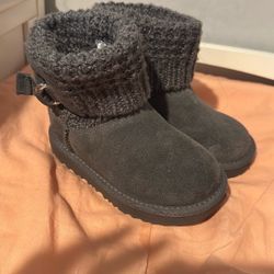 Uggs Size 9c