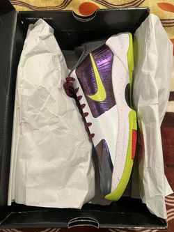 Nike Kobe 5 Protro Chaos Size 12 DS Brand New