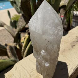 Quartz Crystal (natural smokey quartz)