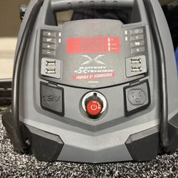 Electric Jump Starter and Portable Power Station 