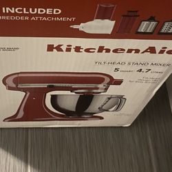 Kitchenaid  Mixer  Artisan red 5quart 4.7L Brand New