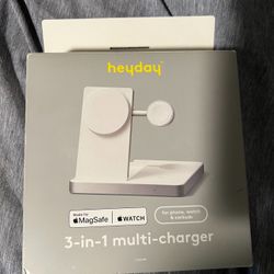 Heyday For i Phone, I Watch & Earbuds 3-in1 multi-charger 