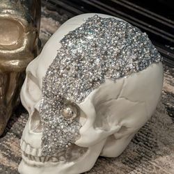 💀✨Glam Skull Decor Set + Skeleton Door Decor – Gothic / Halloween