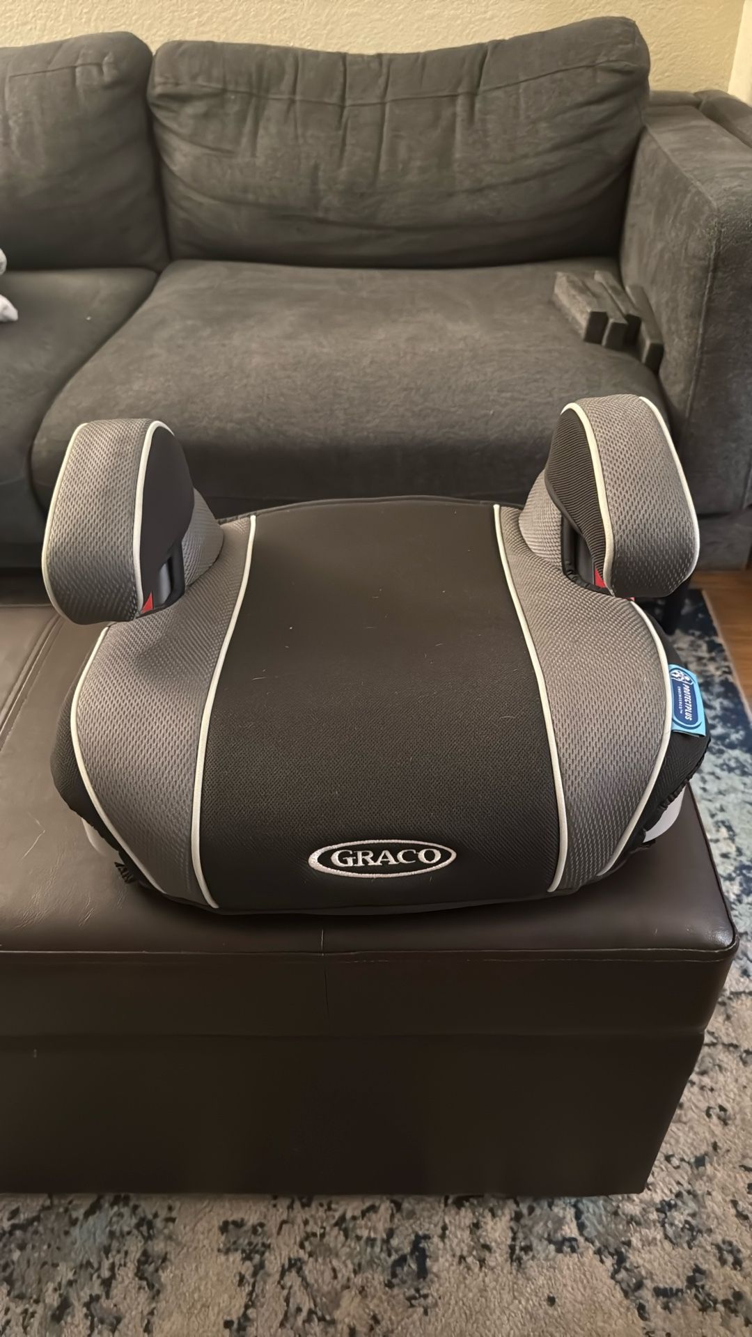 Booster seat - Graco -$5