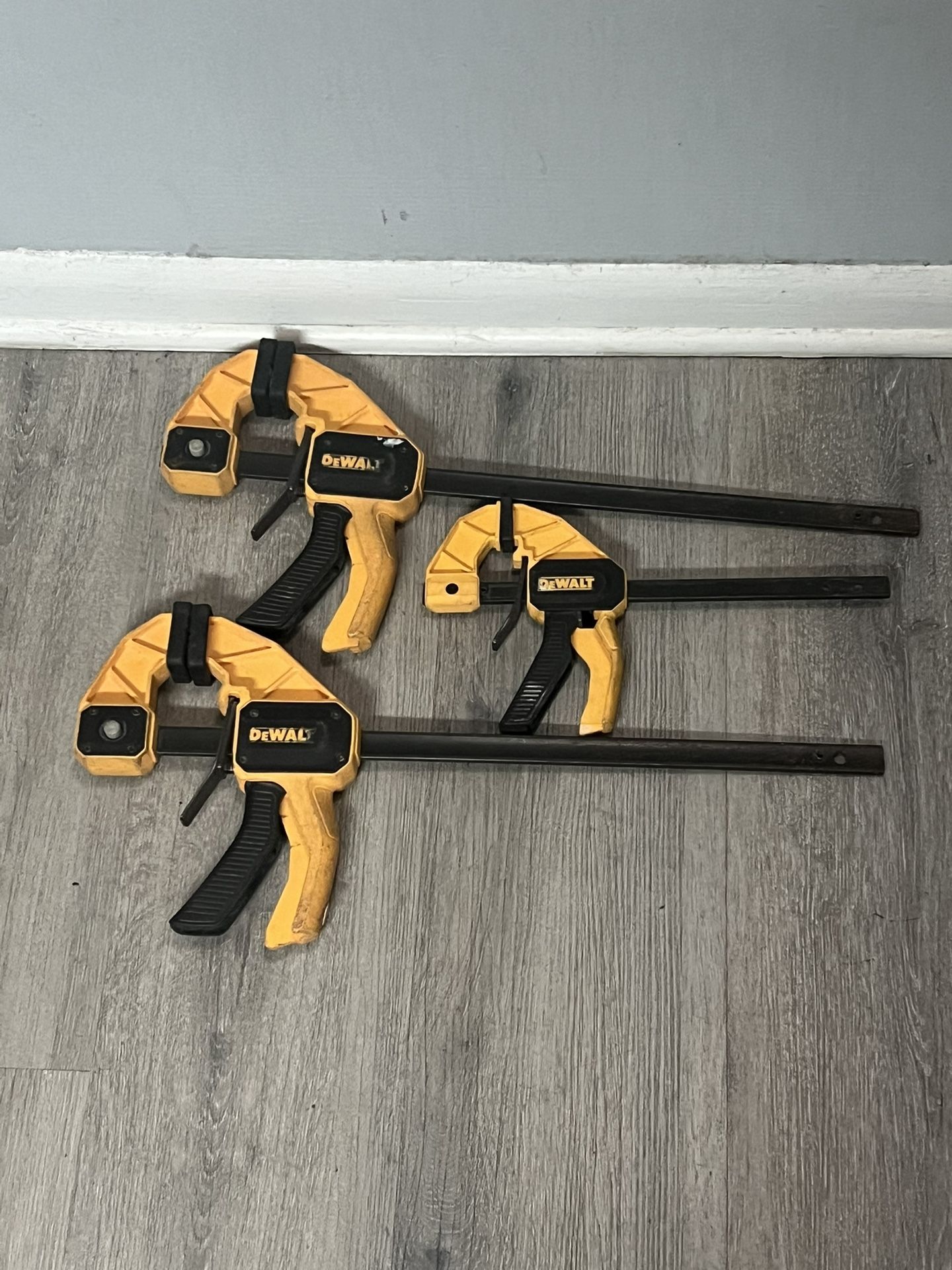 DEWALT TRIGGER CLAMPS