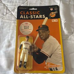 Willie Mays Classic All-Stars SF Giants Figure