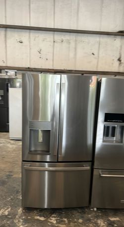 GE French Door Fridge Stainless Steel Ice Maker