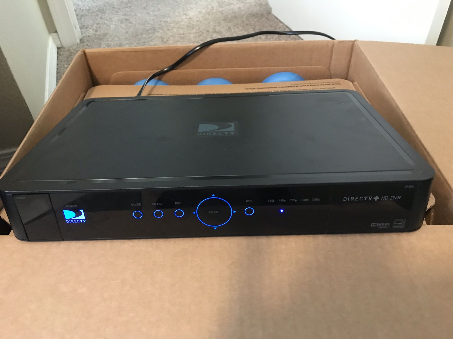 Direct TV HD DVR Receiver 500 gb AND Mini Receiver Box