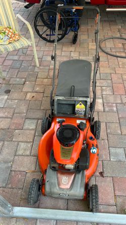 Husqvarna self propelled LawnMower