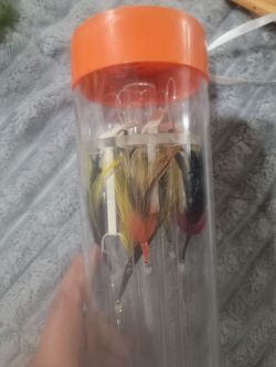 Set of 12 tarpon flies