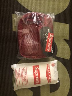 Supreme Small Shoulder Bag (SS20)