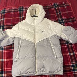Nike White/Grey Puffer Coat  XL