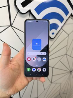 Samsung Galaxy Z Flip 6 255gb Silver (Unlocked) For PARTS