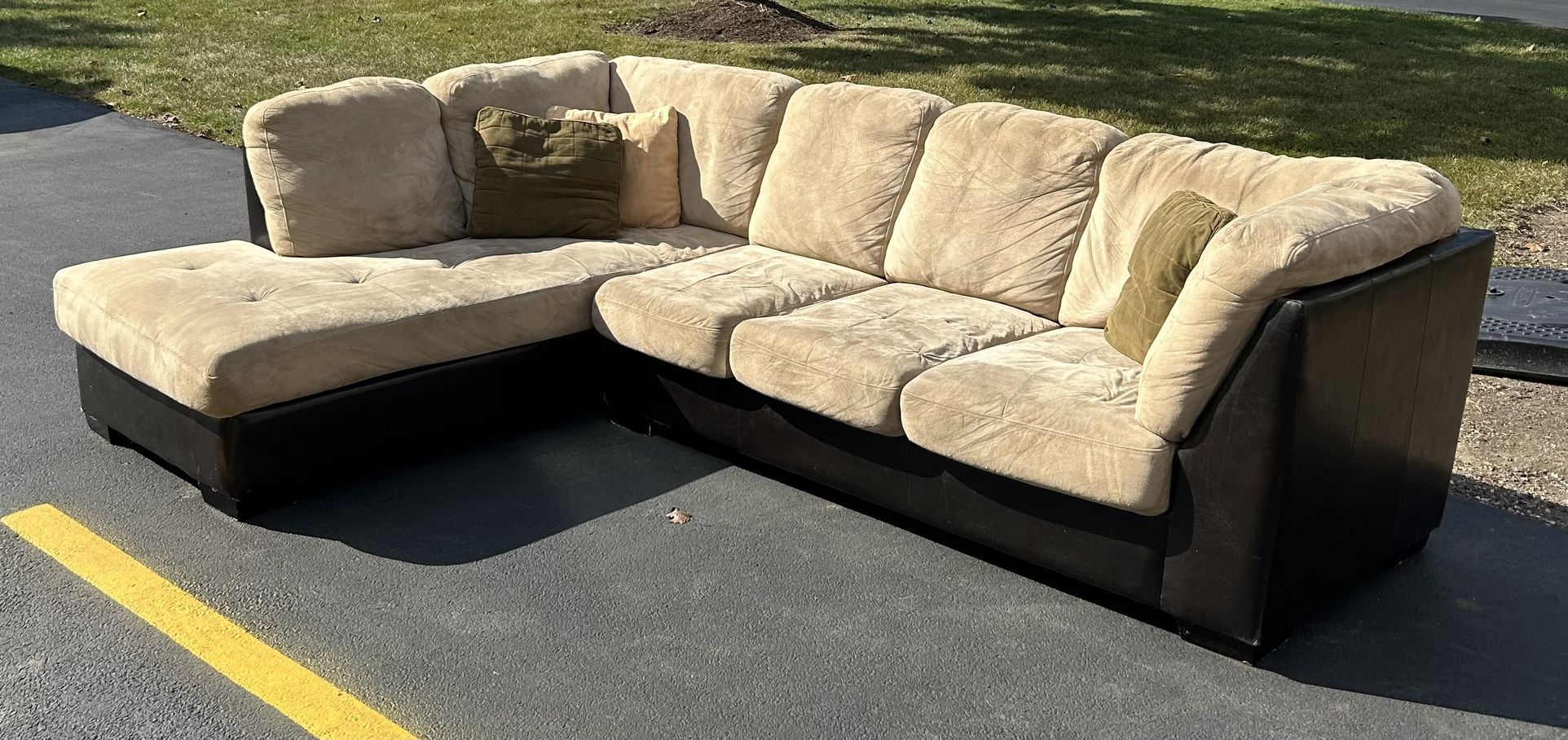 Cream Sectional Couch Set With Black Leather Exterior