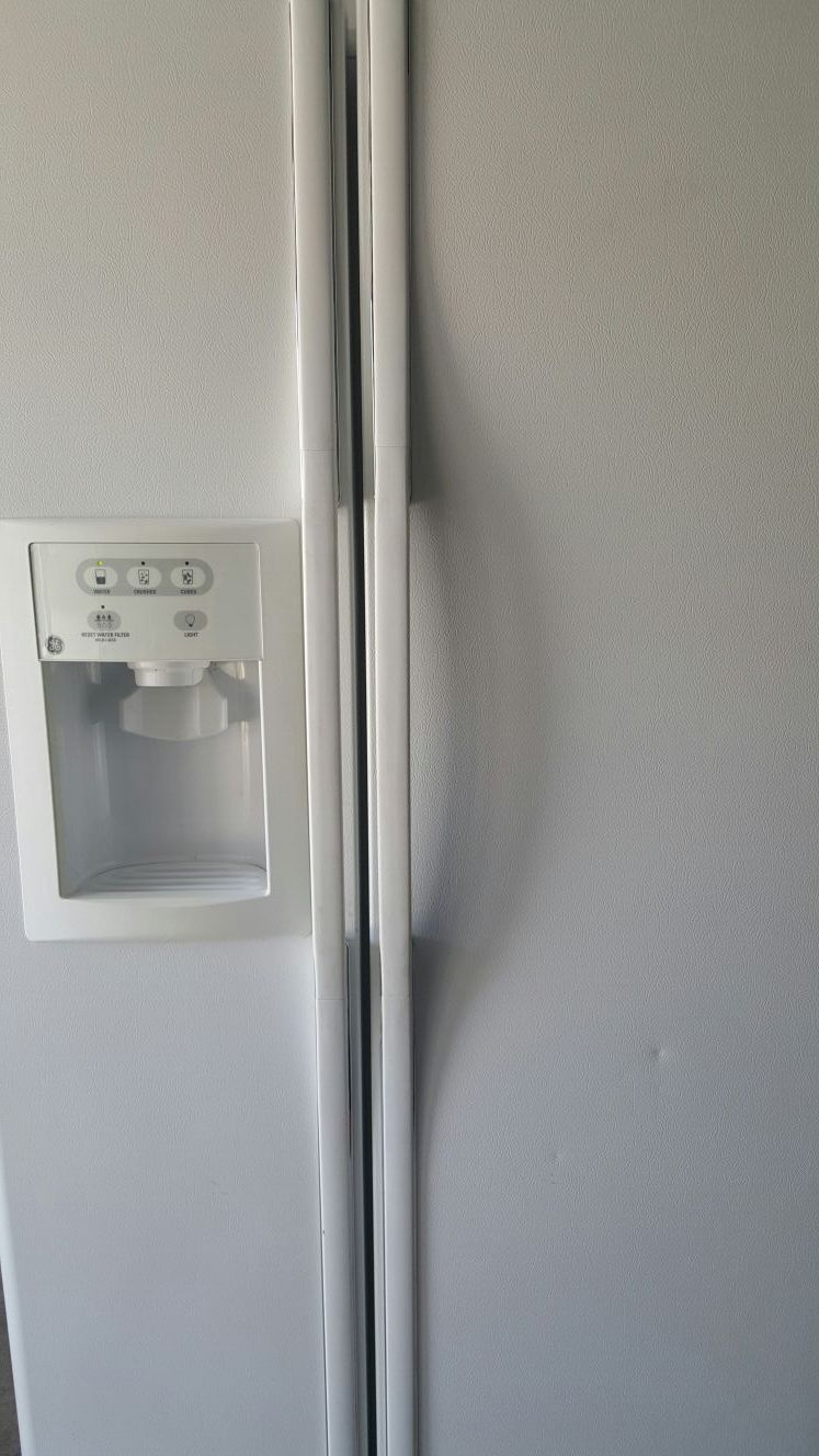 White side by side refrigerator