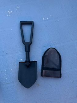 Folding Shovel