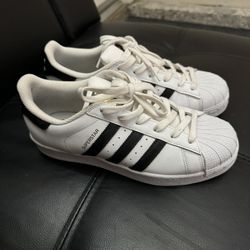 Adidas Shell Toe