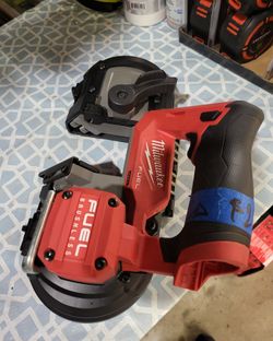 MILWAUKEE M12 BAND SAW FUEL BRUSHLESS $239