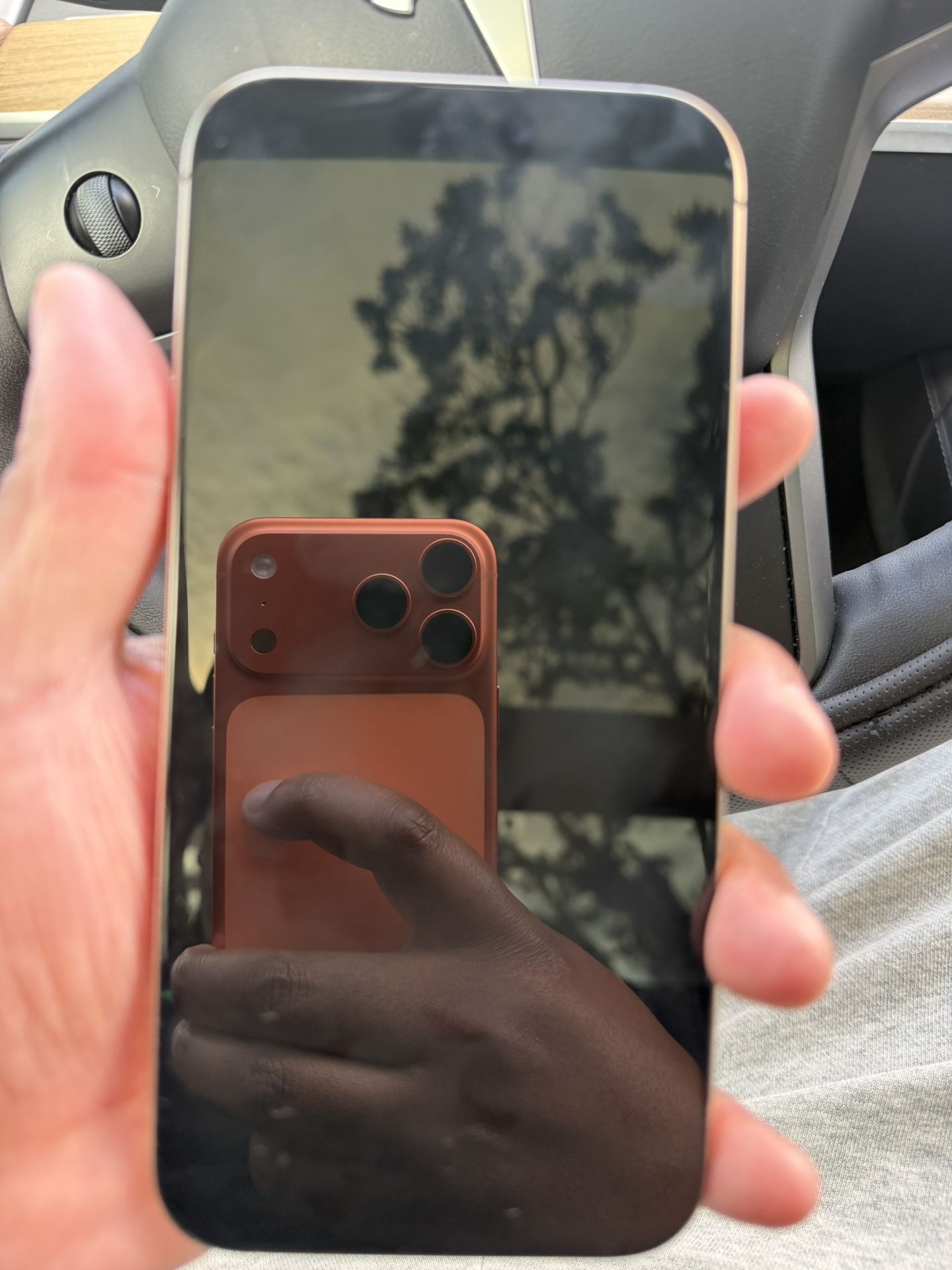 Desert Titanium iPhone 16 Pro Max 512 GB UNLOCKED