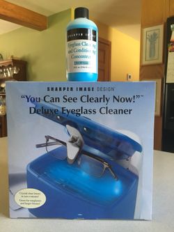 Sharper Image Deluxe Eyeglass Cleaner Factory Sealed New In Box