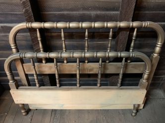 Twin Size Headboard And Footboard Used