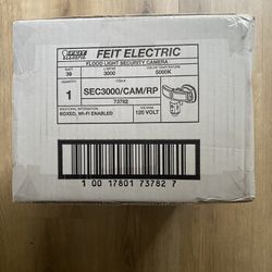 New Feit Motion Sensor Flood Light With Security Camera 