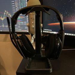 Headset Stand