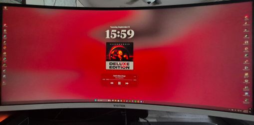 Gaming Monitor For Sell