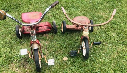 Antique tricycles Roadmaster and VG needs restoration