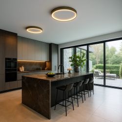 Custom Kitchen Cabinets 