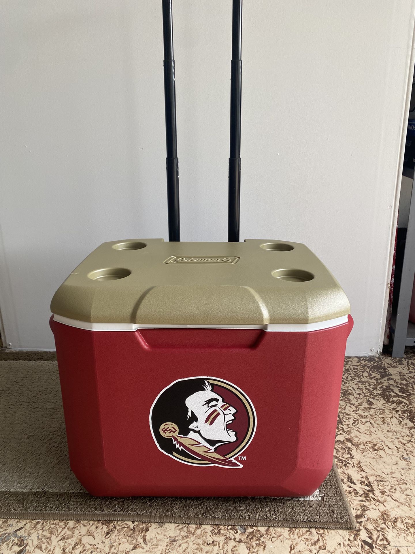 Coleman FSU Wheeled Cooler
