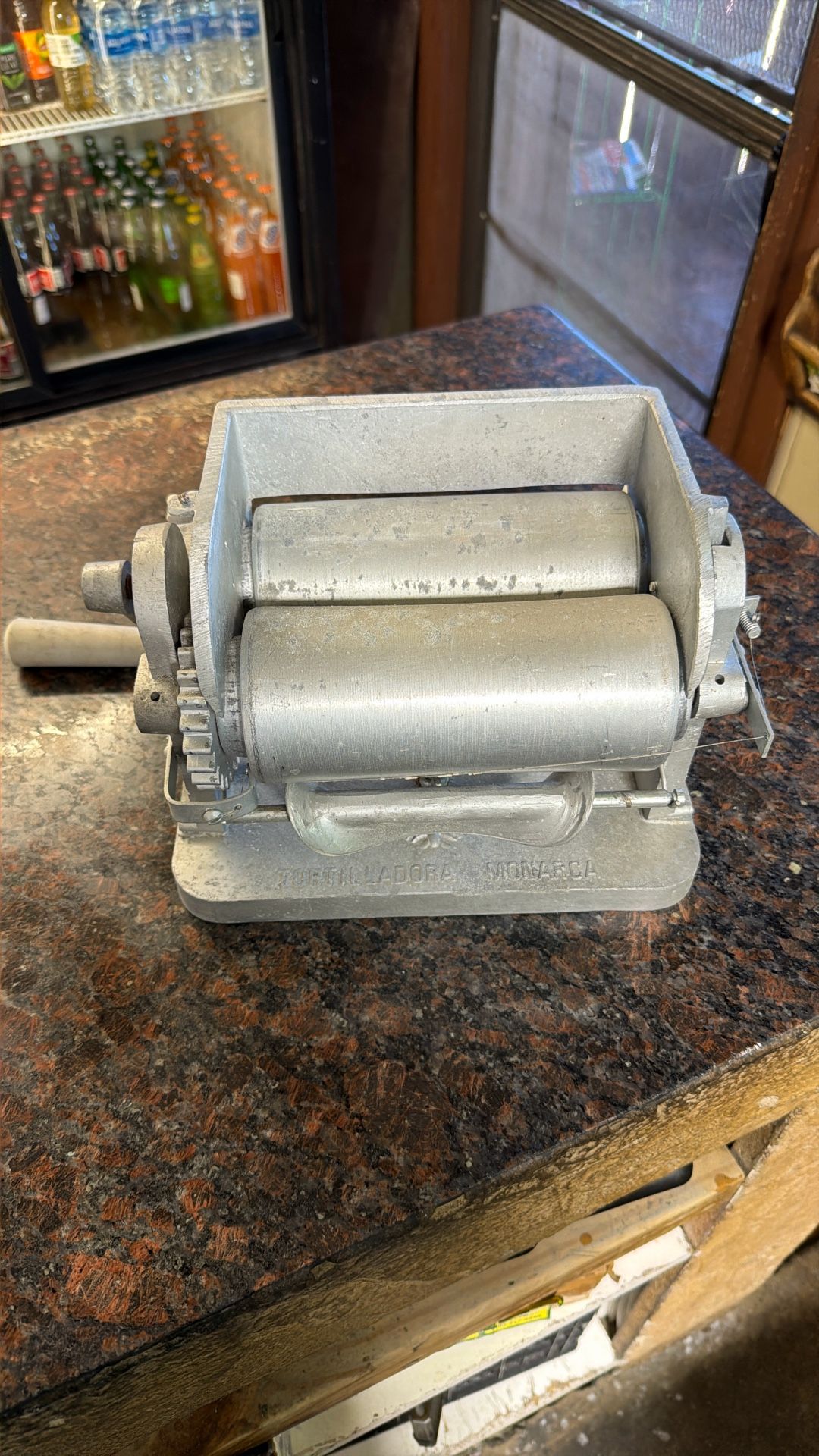 Hand Crank Original Monarca Tortilla Maker