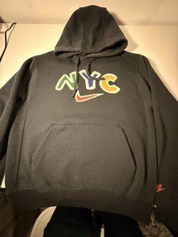 Nike NYC Hoody Men's Size Medium - New without tags 