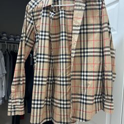 Burberry Button Up Size Xs 
