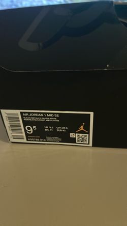 9”5 Jordan 1 mid se