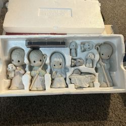 1980s Precious Moments Nativity Christmas Lot