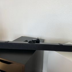 Insignia - 2.0-Channel Soundbar with Digital Amplifier - BlackInsignia - 2.0-Channel Soundbar with Digital Amplifier - Black