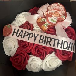 Strawberry Shortcake Eternal Flower Bouquet 