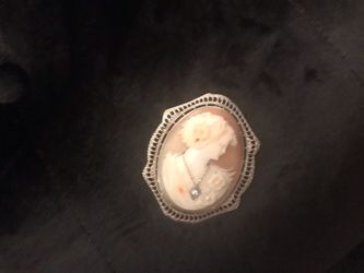 Vintage cameo